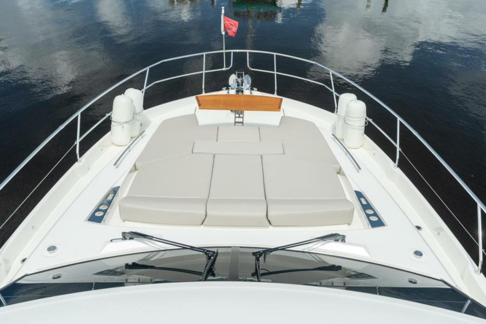 Slide: The Image of 2022 59 Prestige Flybridge - Nice Boat - Foredeck - 3976946