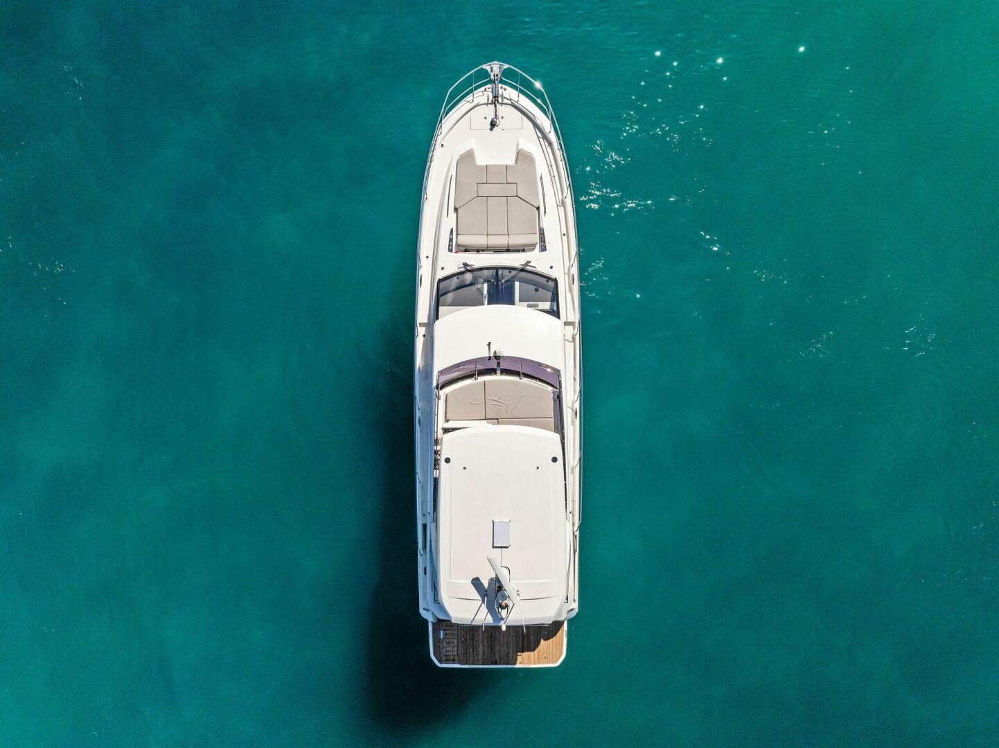 Slide: The Image of 2022 Prestige 590 Flybridge ANNA LOUISE - 4985371