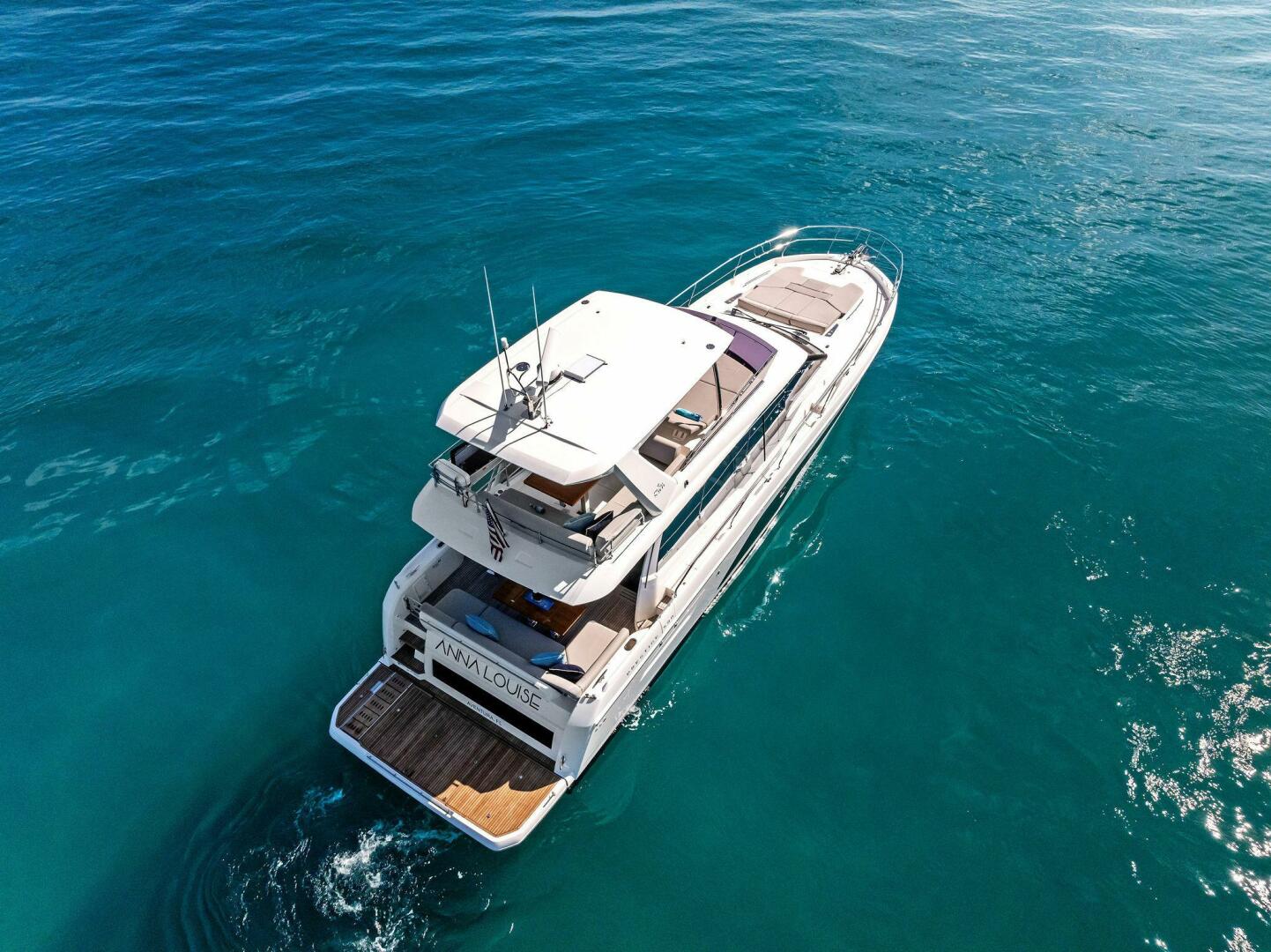 Slide: The Image of 2022 Prestige 590 Flybridge ANNA LOUISE - 4985372