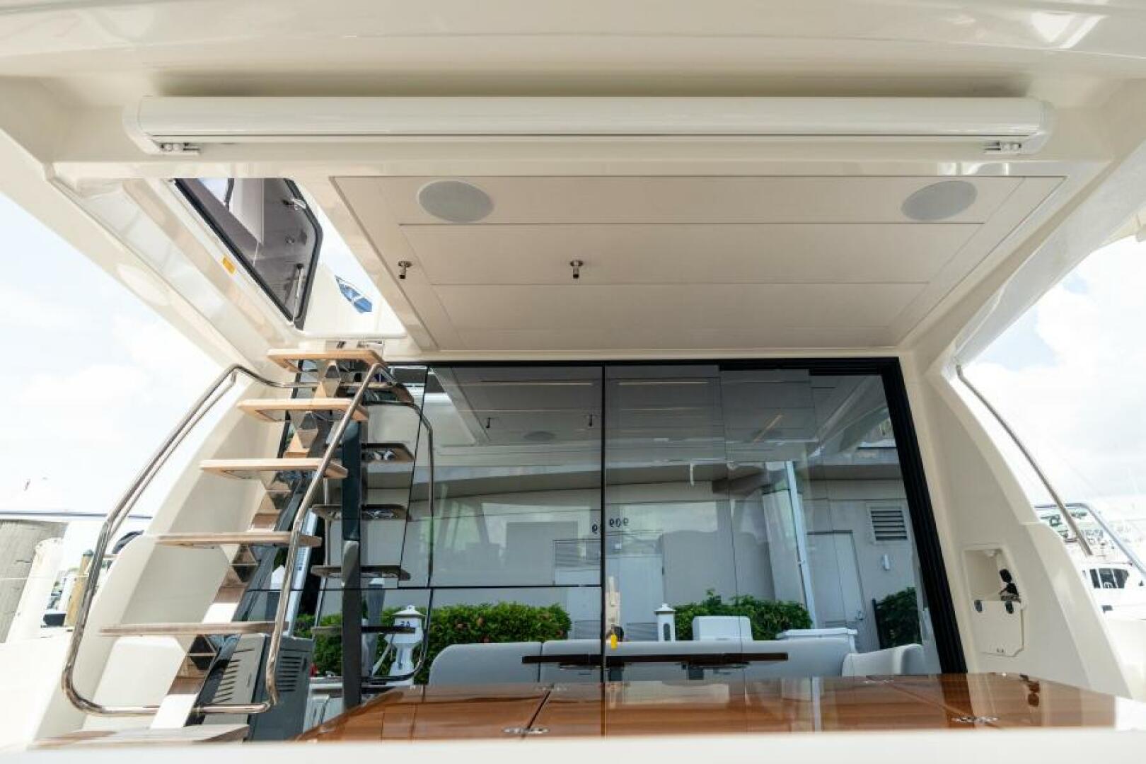 Slide: The Image of 2022 59 Prestige Flybridge - Nice Boat - Cockpit - 3976899