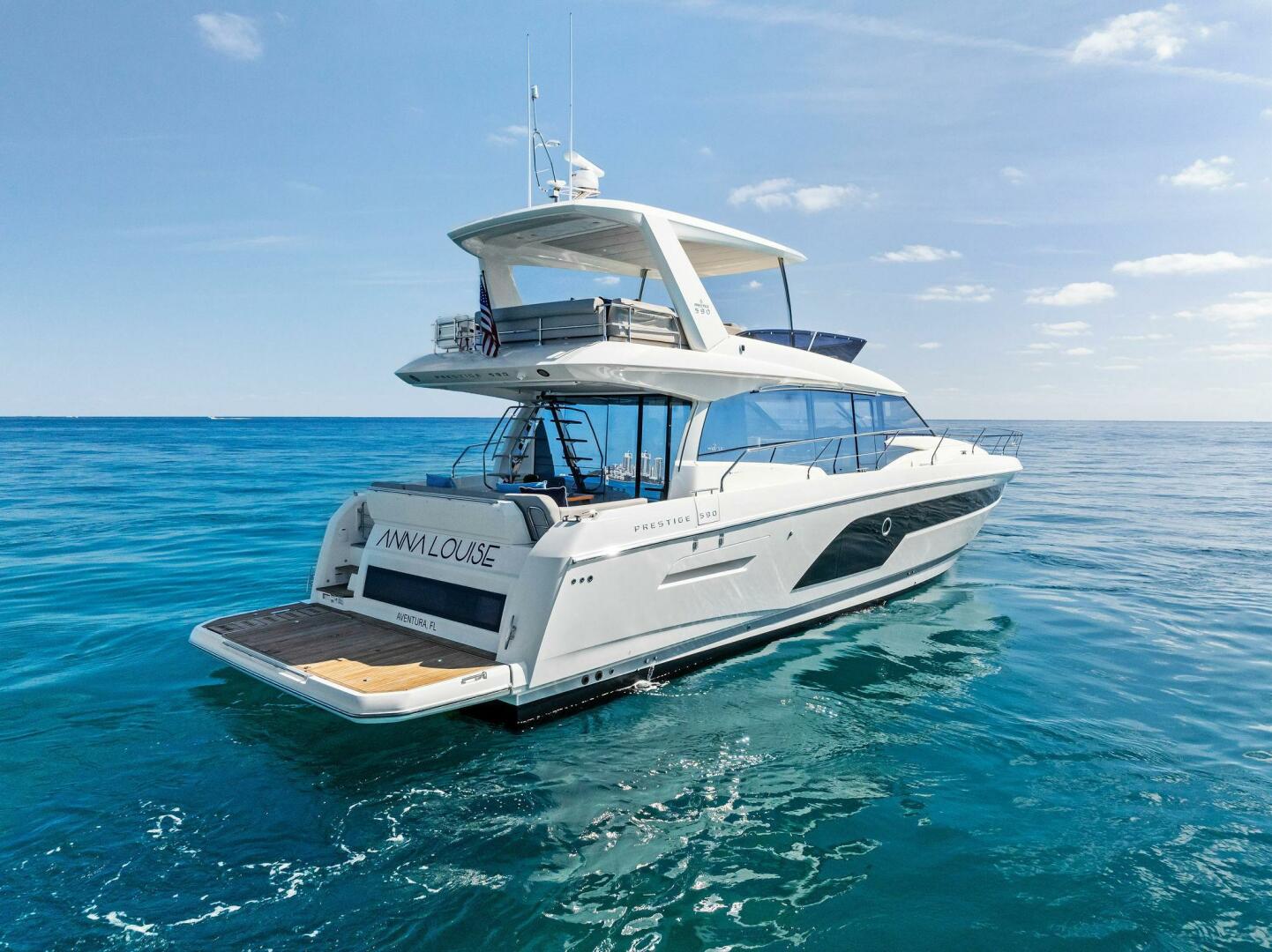 Slide: The Image of 2022 Prestige 590 Flybridge ANNA LOUISE - 4985374