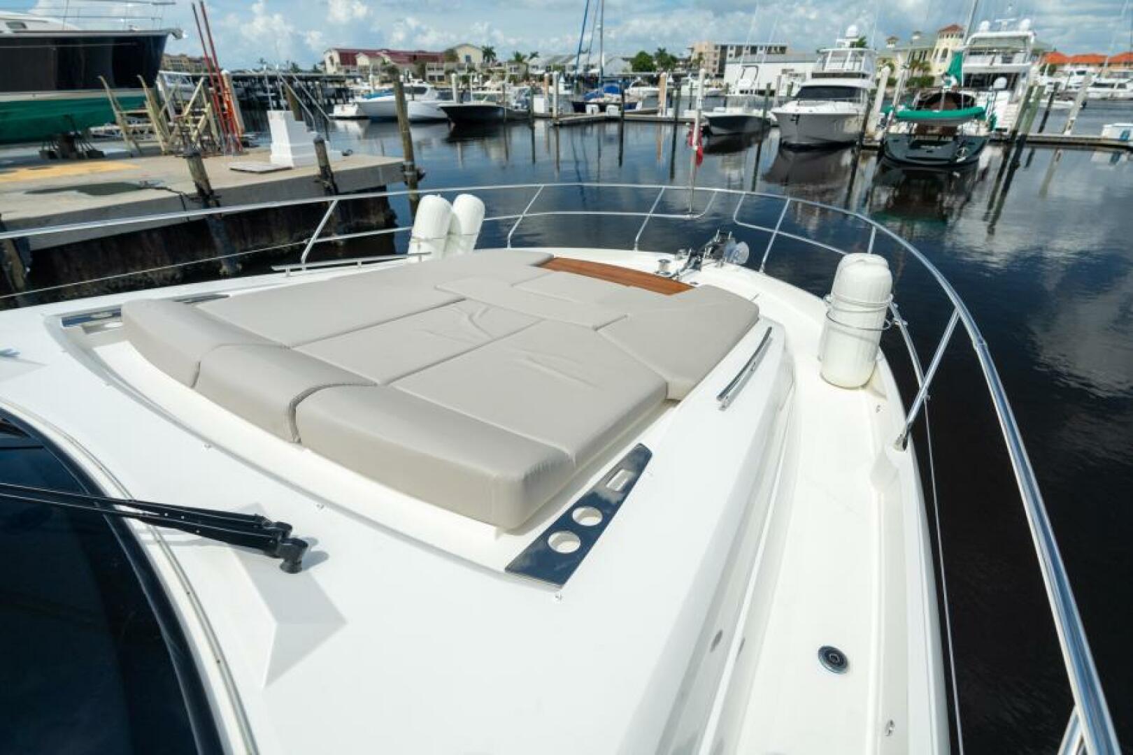 Slide: The Image of 2022 59 Prestige Flybridge - Nice Boat - Foredeck Sun Lounger - 3976954