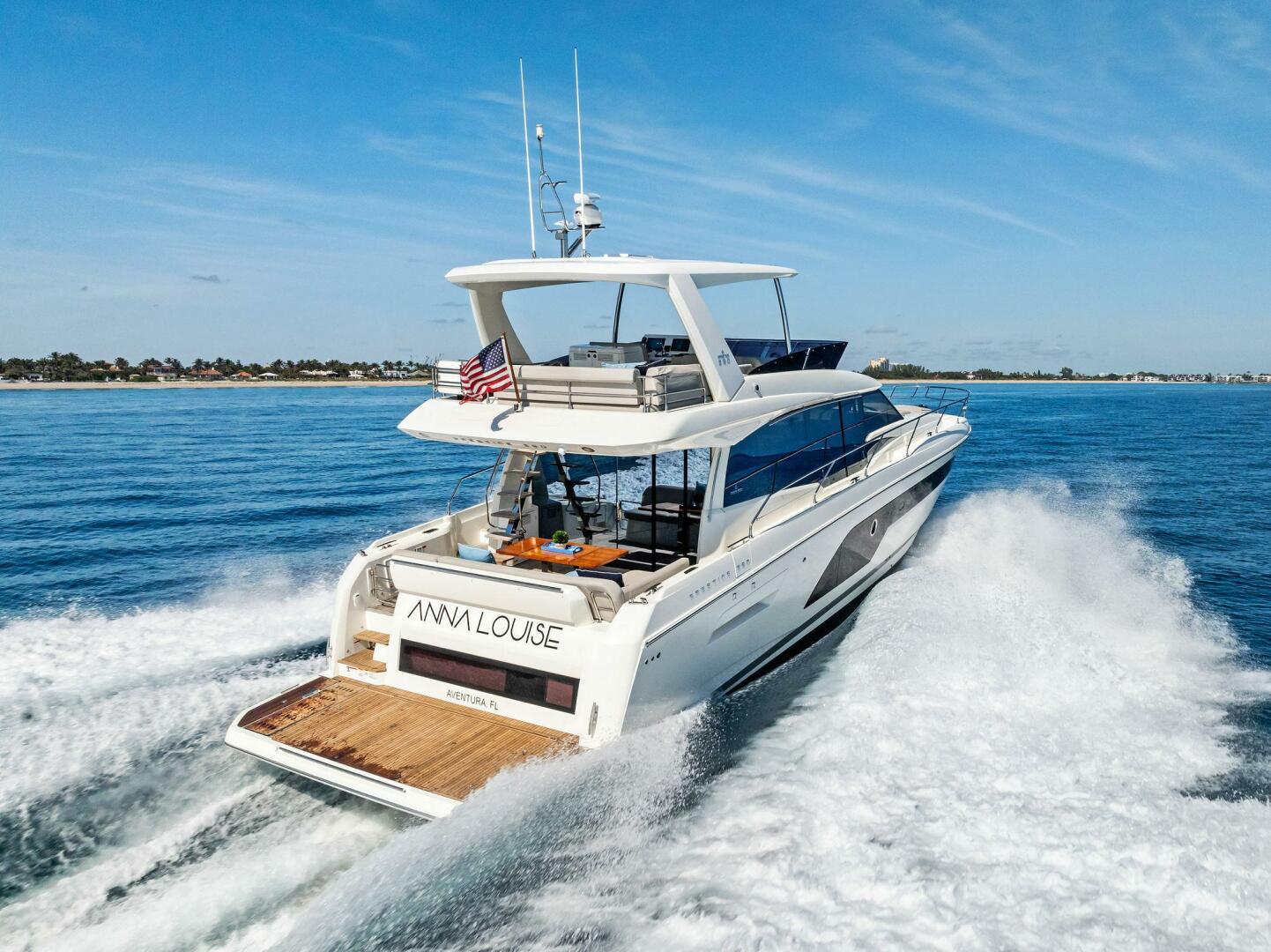 Slide: The Image of 2022 Prestige 590 Flybridge ANNA LOUISE - 4985381
