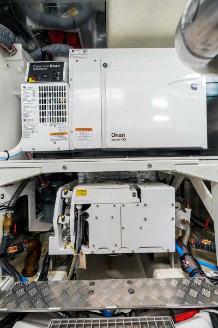 Slide: The Image of 2022 59 Prestige Flybridge - Nice Boat - Engine Room - 3976967