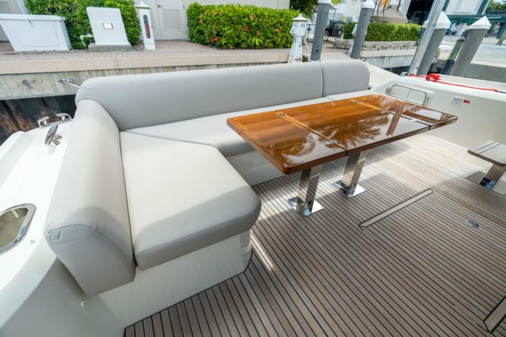 Slide: The Image of 2022 59 Prestige Flybridge - Nice Boat - Cockpit - 3976901