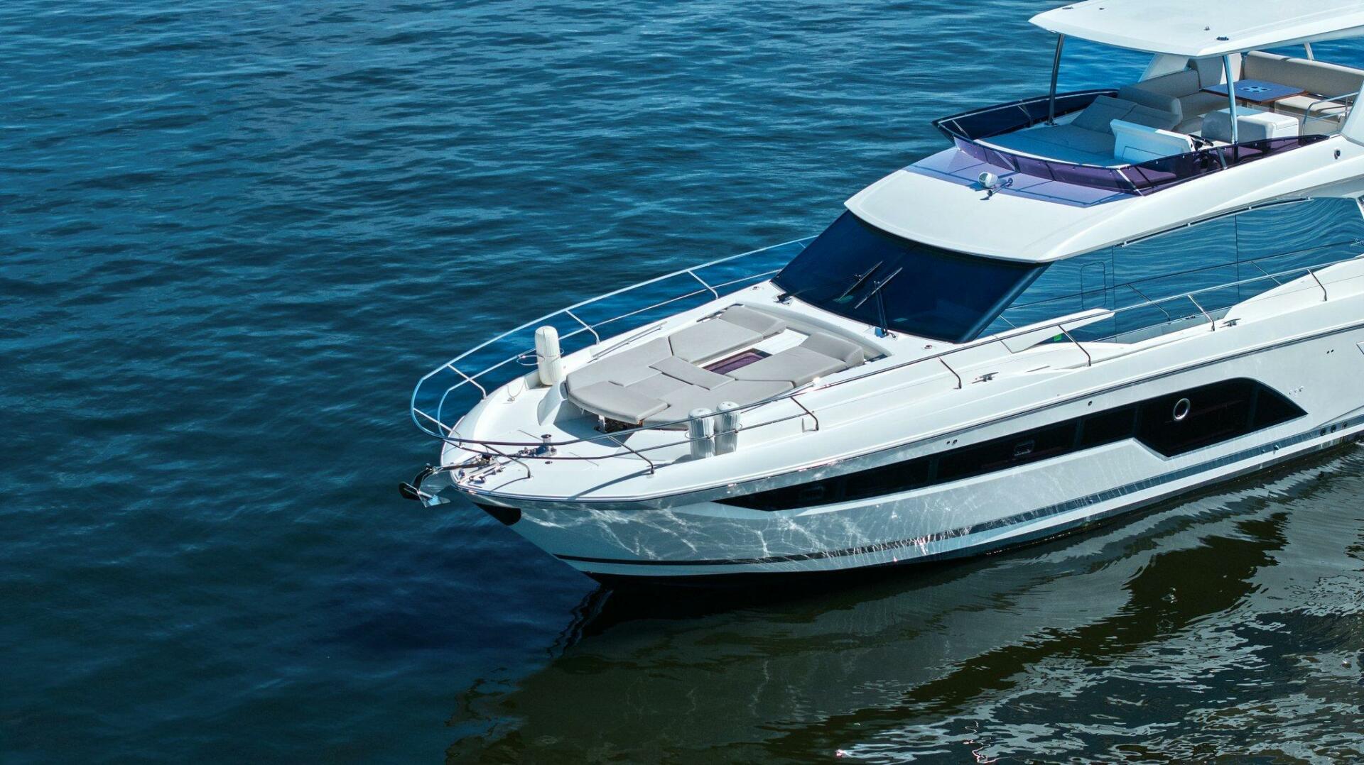 Slide: The Image of 2022 59 Prestige Flybridge - Nice Boat - Profile - 4683920