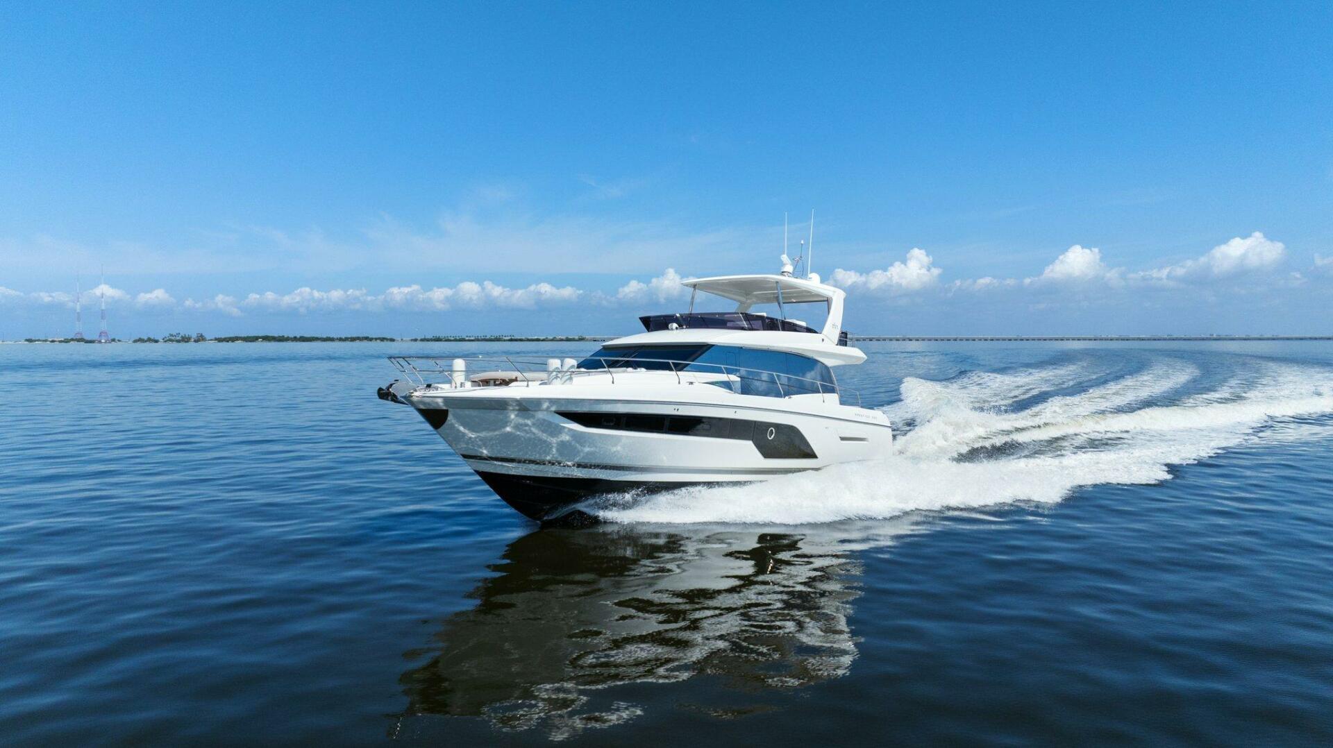 Slide: The Image of 2022 59 Prestige Flybridge - Nice Boat - Profile - 4683933