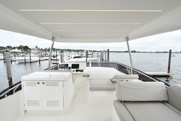 Slide: The Image of Prestige 590 flybridge 2023 - 11
