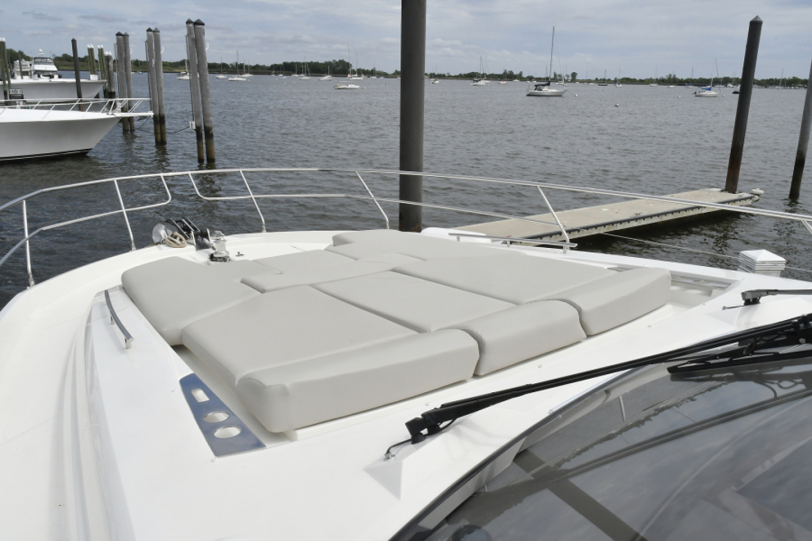 Slide: The Image of Foredeck Sunlounge - 3654951