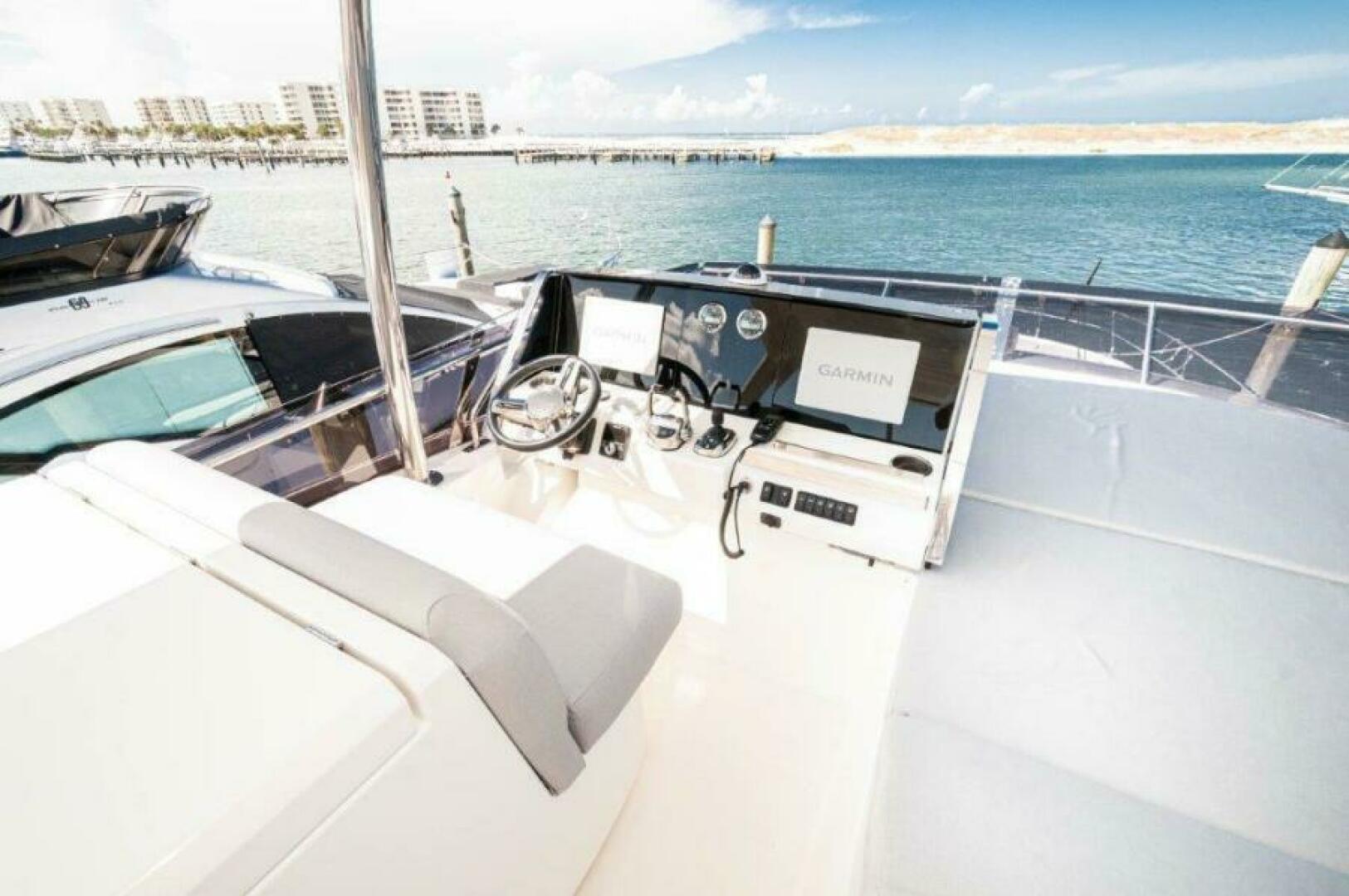 Slide: The Image of 2023 Prestige 590 Flybridge- GYS TRADE- Flybridge - 35
