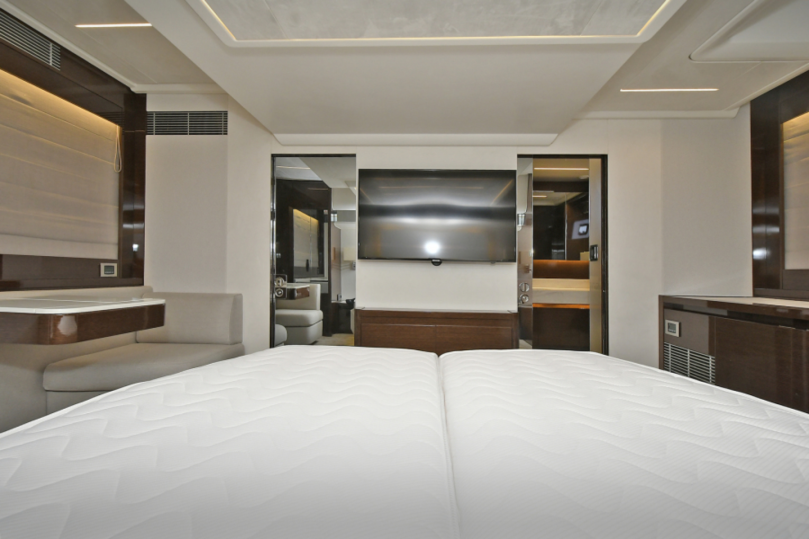 Slide: The Image of Master Stateroom - 3654977