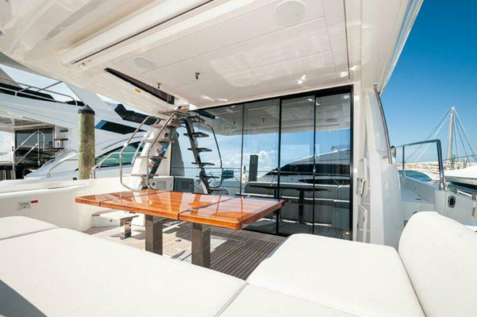 Slide: The Image of 2023 Prestige 590 Flybridge- GYS TRADE- Cockpit 4 - 43