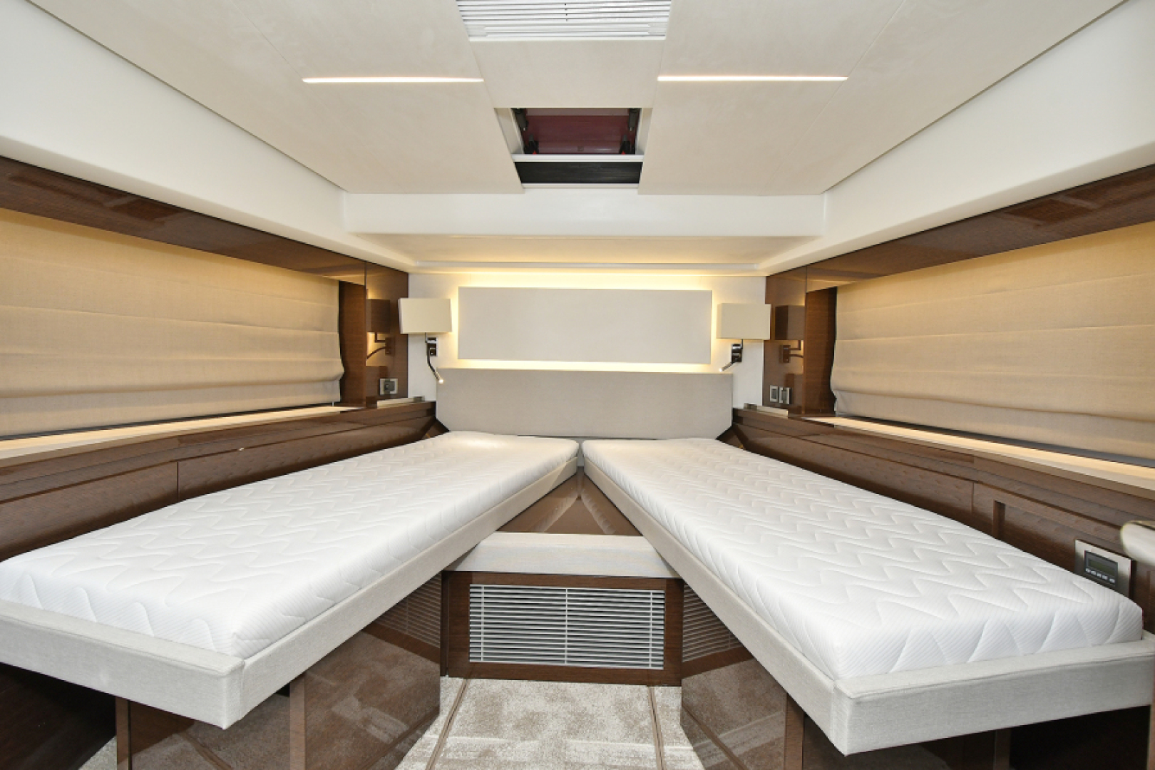 Slide: The Image of VIP Stateroom - Forward - 3654983