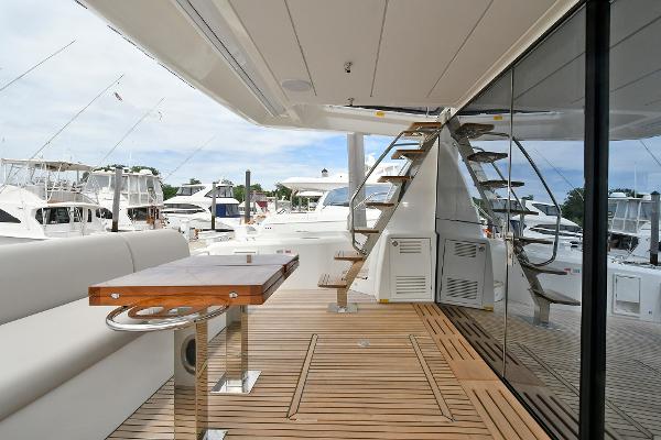 Slide: The Image of Prestige 590 flybridge 2023 - 5