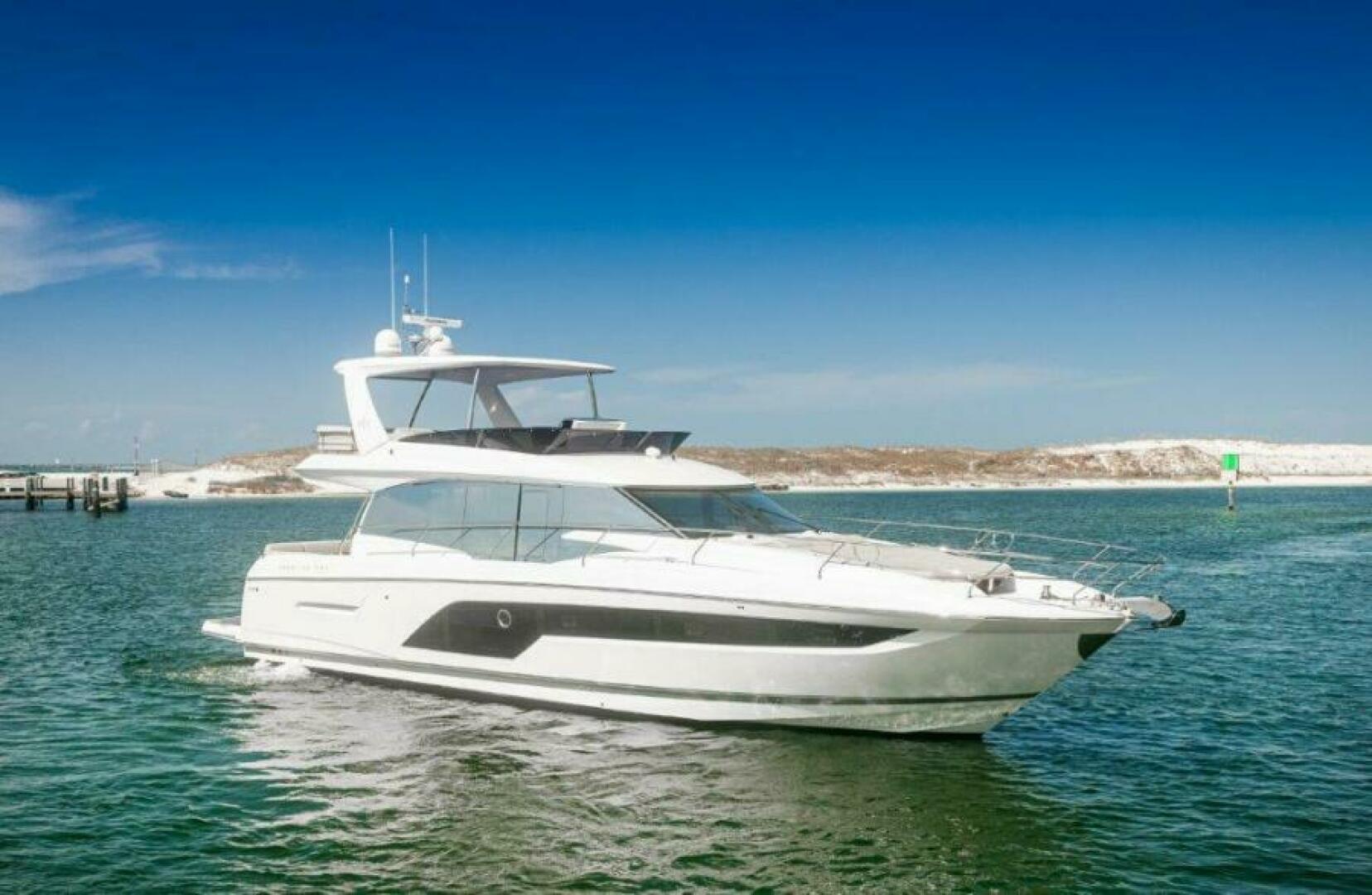 Slide: The Image of 2023 Prestige 590 Flybridge- GYS TRADE- Stbd Profile - 51