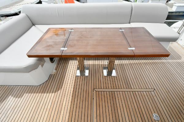 Slide: The Image of Prestige 590 flybridge 2023 - 7
