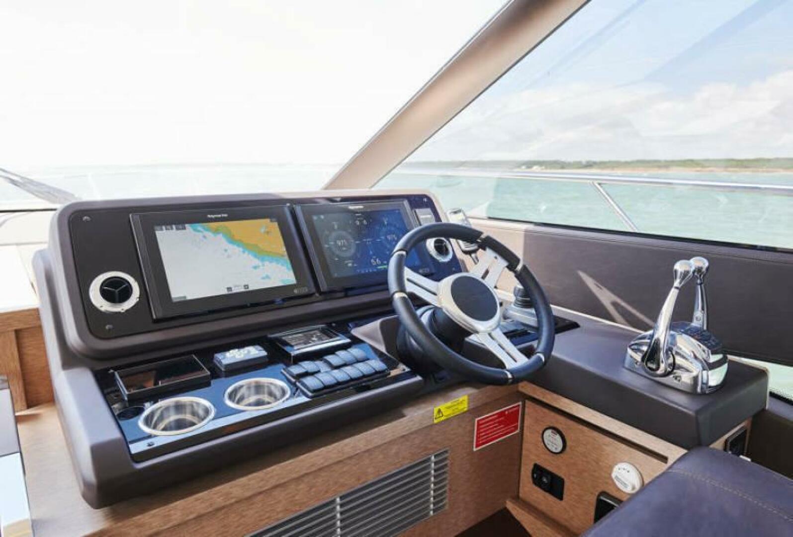 Slide: The Image of 2025 59 Prestige Flybridge - Sistership - 4931333