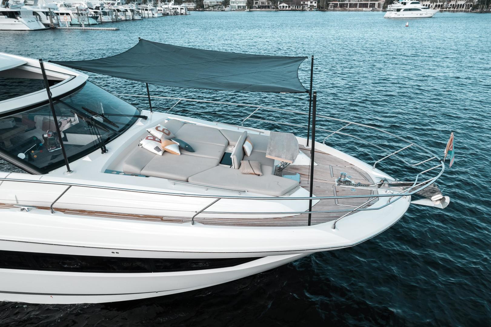 Slide: The Image of Prestige 590 S 2019 - 3492867