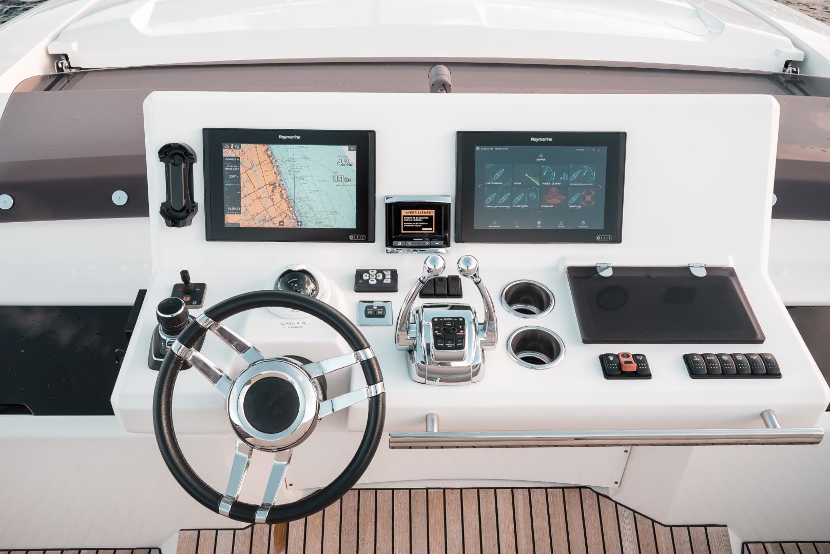 Slide: The Image of Prestige 590 S 2019 - 3492888