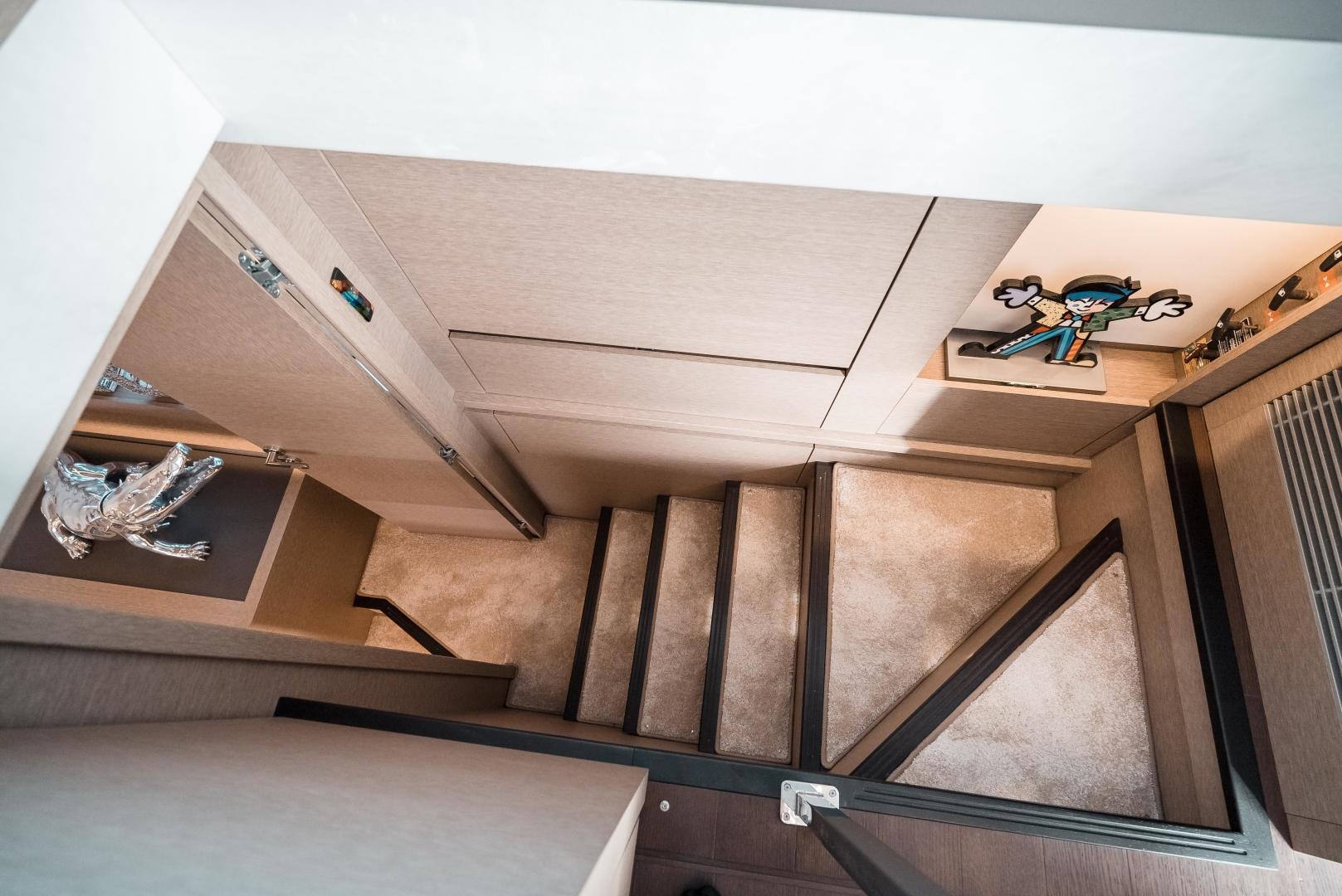 Slide: The Image of Prestige 590 S 2019 - 3492901