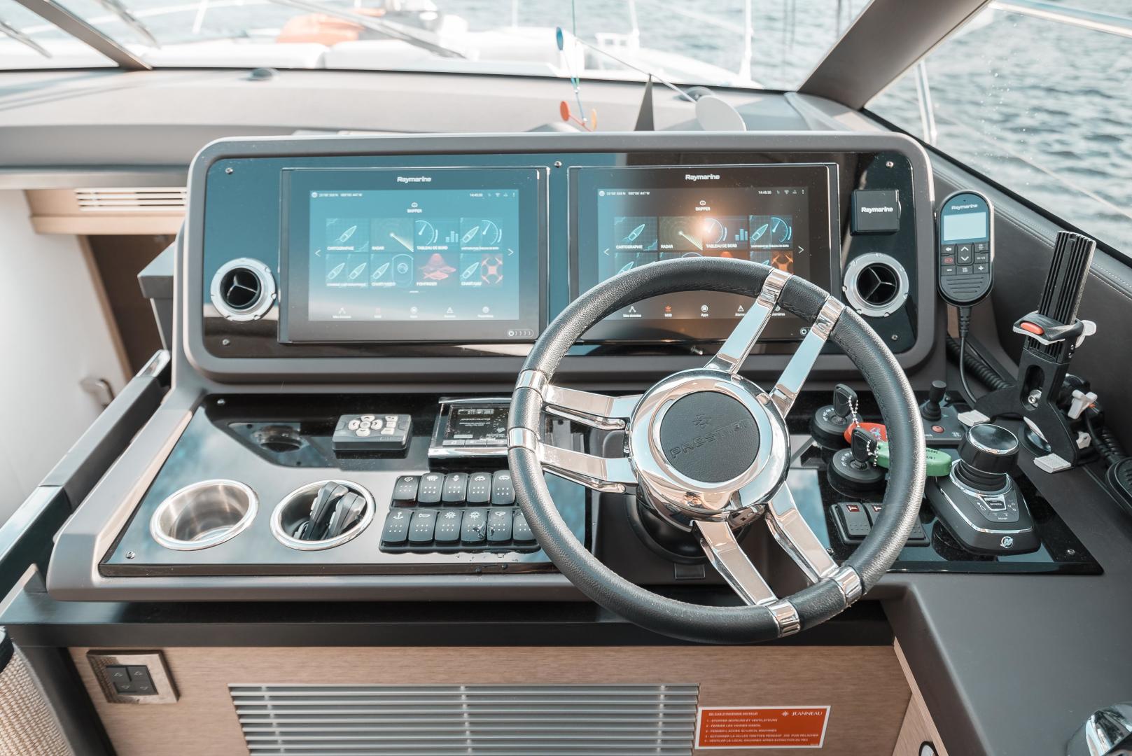 Slide: The Image of Prestige 590 S 2019 - 3492919