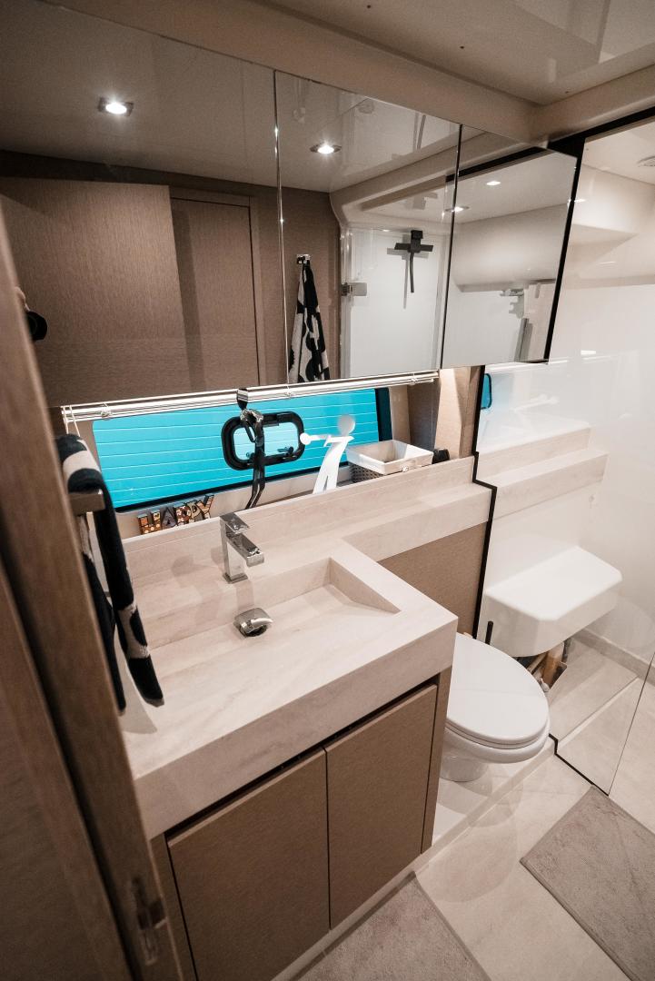 Slide: The Image of Prestige 590 S 2019 - 3492930