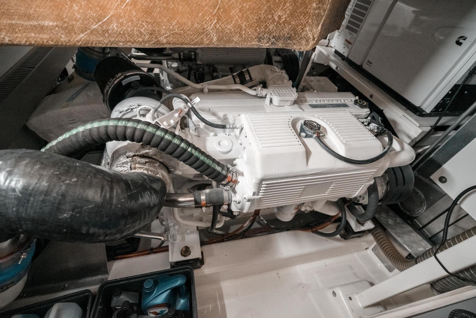Slide: The Image of Prestige 590 S 2019 - 3492940