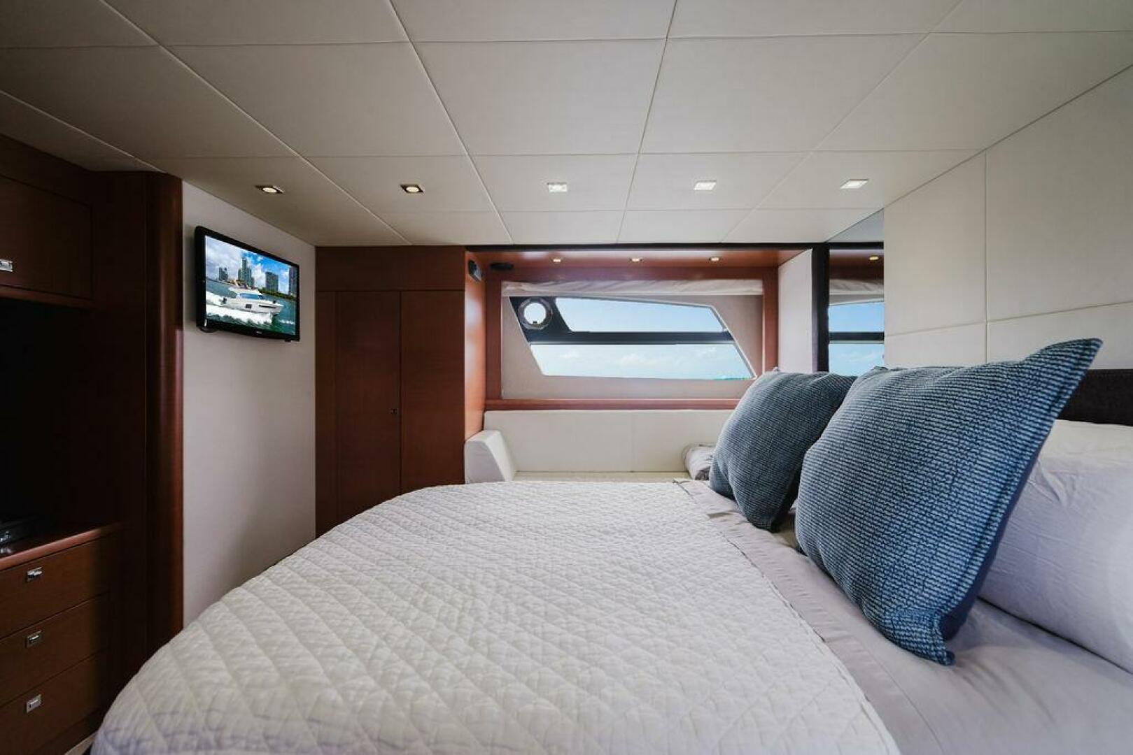 Slide: The Image of Prestige 620 Fly 2014 - 4973731