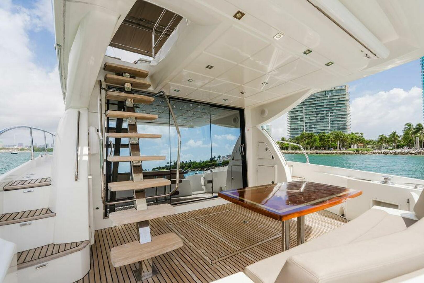 Slide: The Image of Prestige 620 Fly 2014 - 4973750