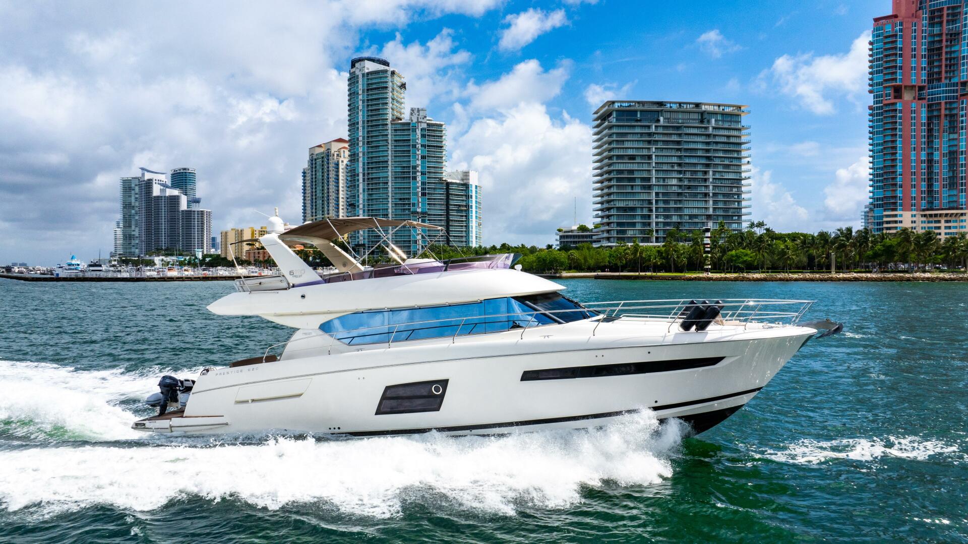 Slide: The Image of Prestige 620 Fly 2014 - 4973762