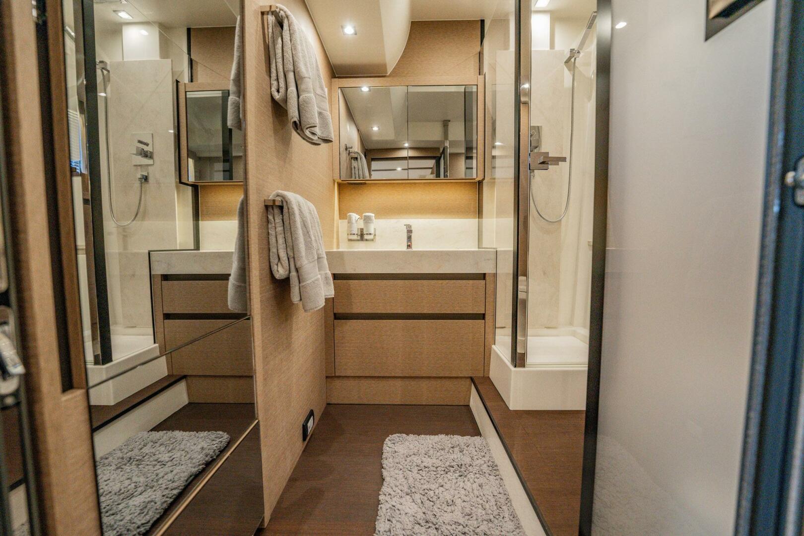 Slide: The Image of Prestige 630 2018 - 5574457