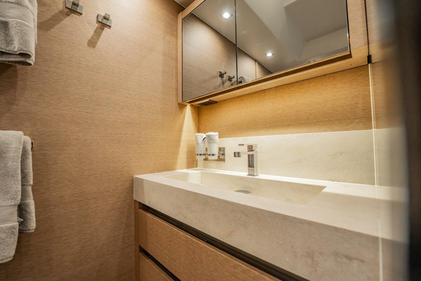 Slide: The Image of Prestige 630 2018 - 5574458