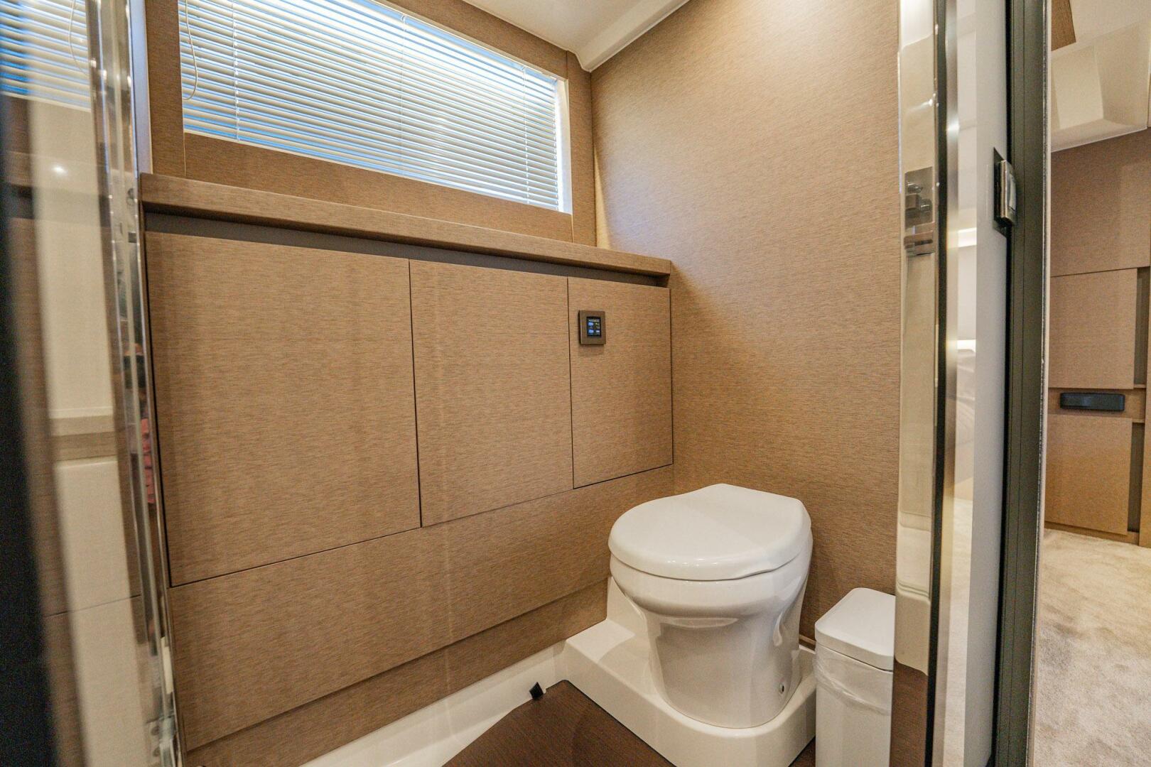 Slide: The Image of Prestige 630 2018 - 5574459