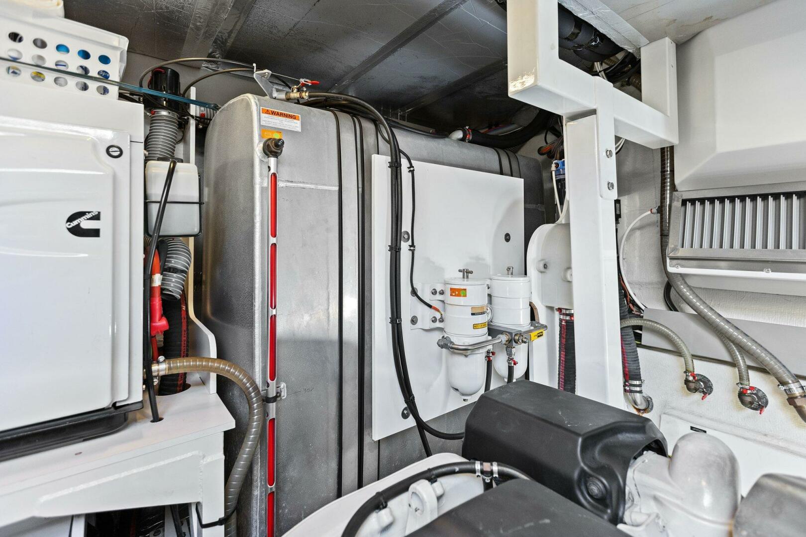 Slide: The Image of 2019 63 Prestige Flybridge - Radiant - 4769465