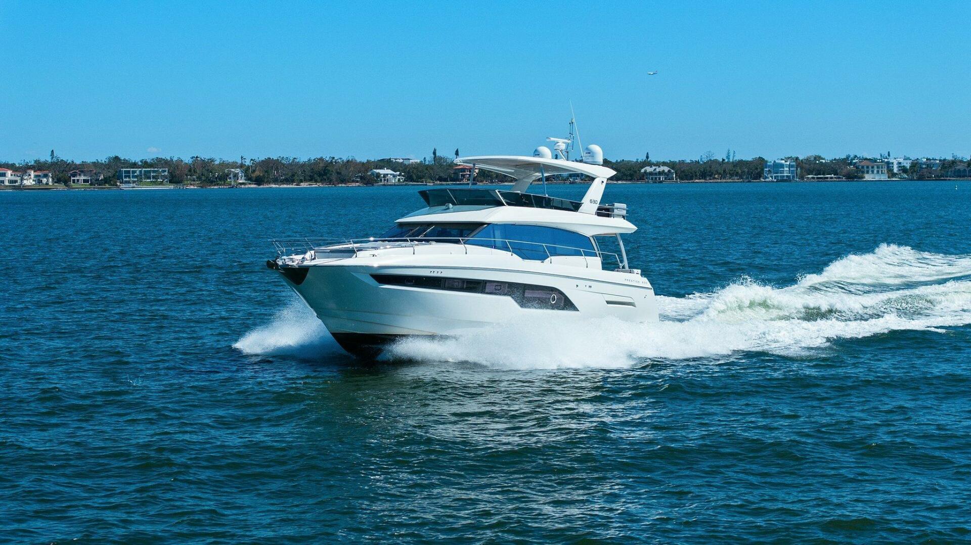 Slide: The Image of 2019 63 Prestige Flybridge - Radiant - 4769470