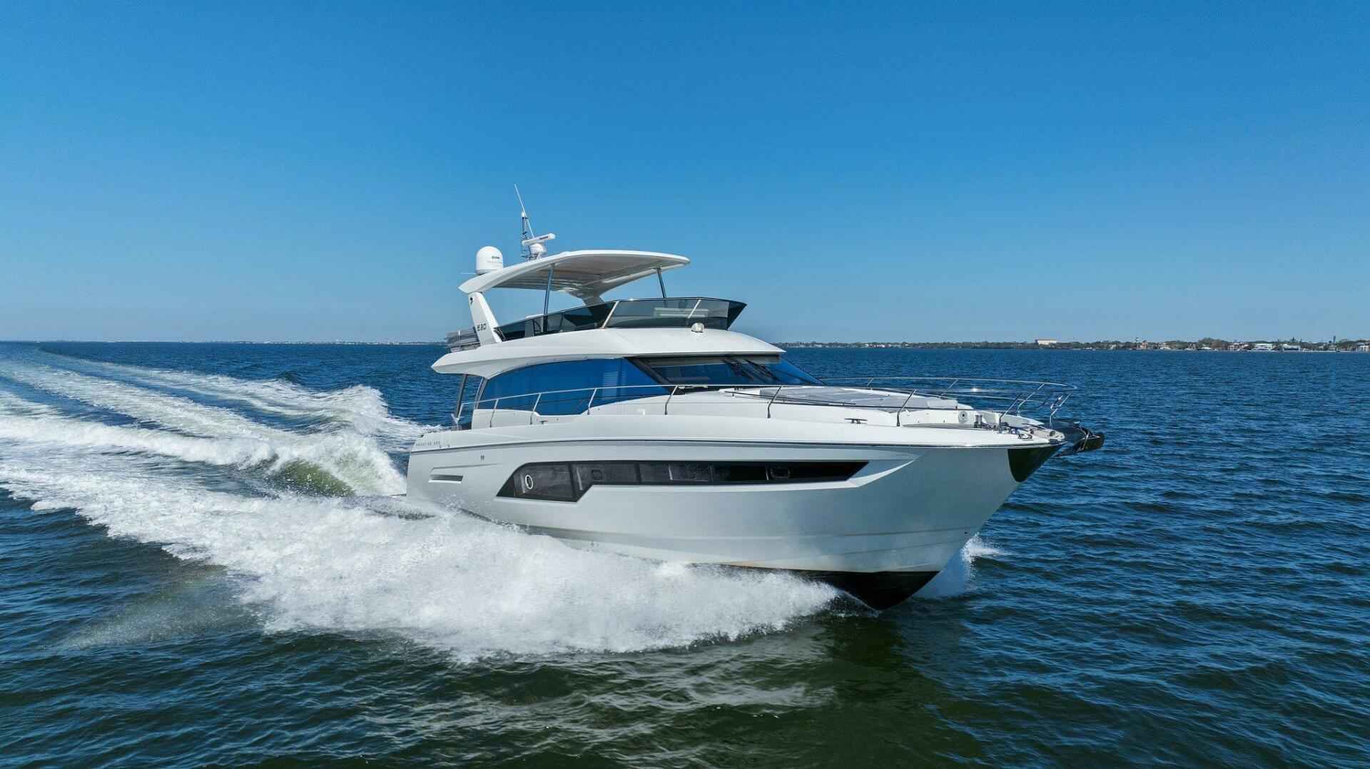 Slide: The Image of 2019 63 Prestige Flybridge - Radiant - 4769476