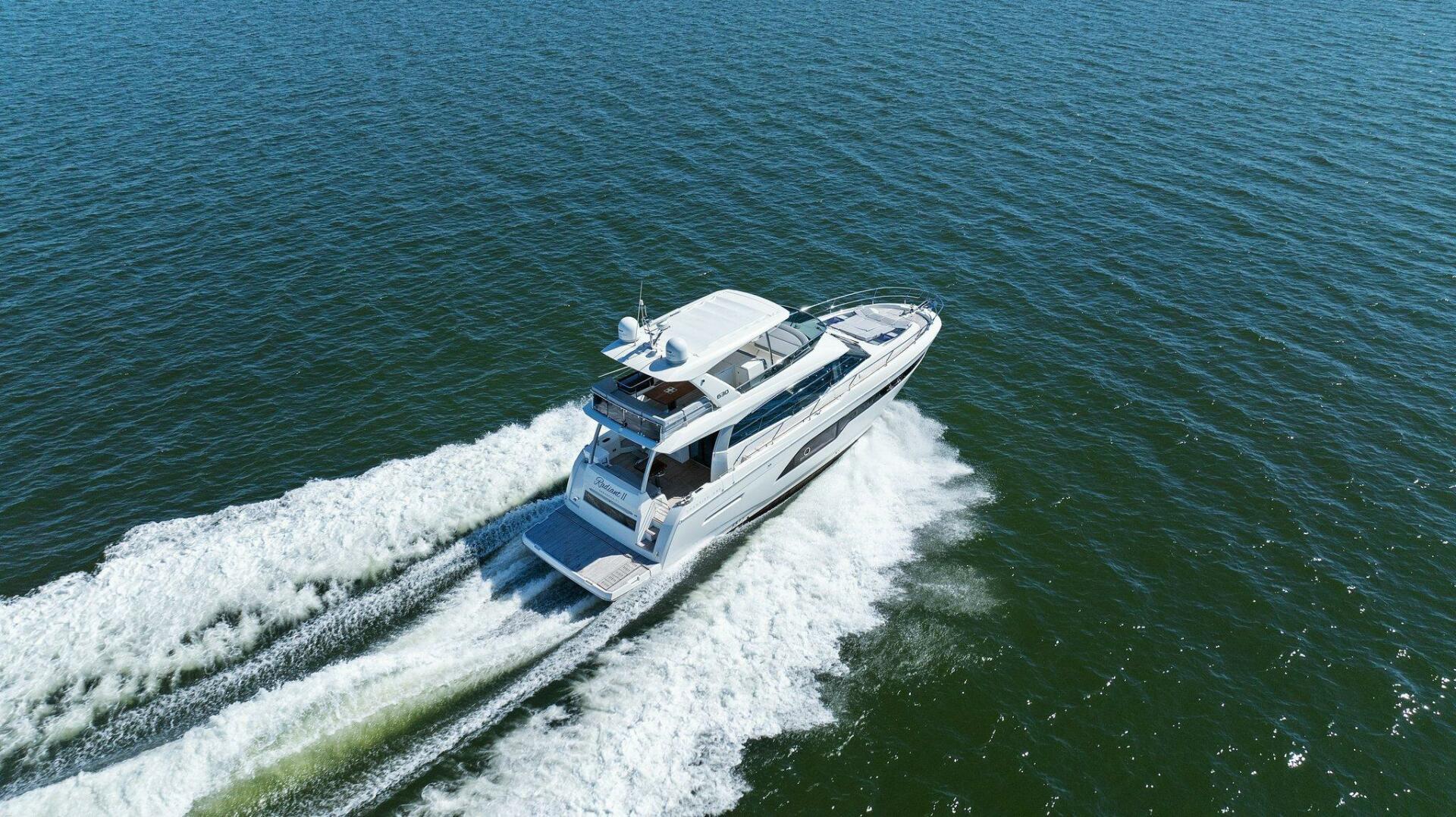 Slide: The Image of 2019 63 Prestige Flybridge - Radiant - 4769472