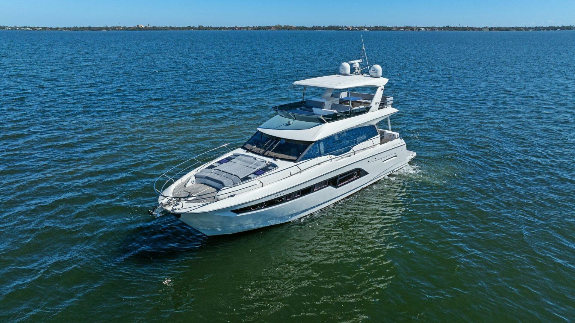 Slide: The Image of 2019 63 Prestige Flybridge - Radiant - 4769480