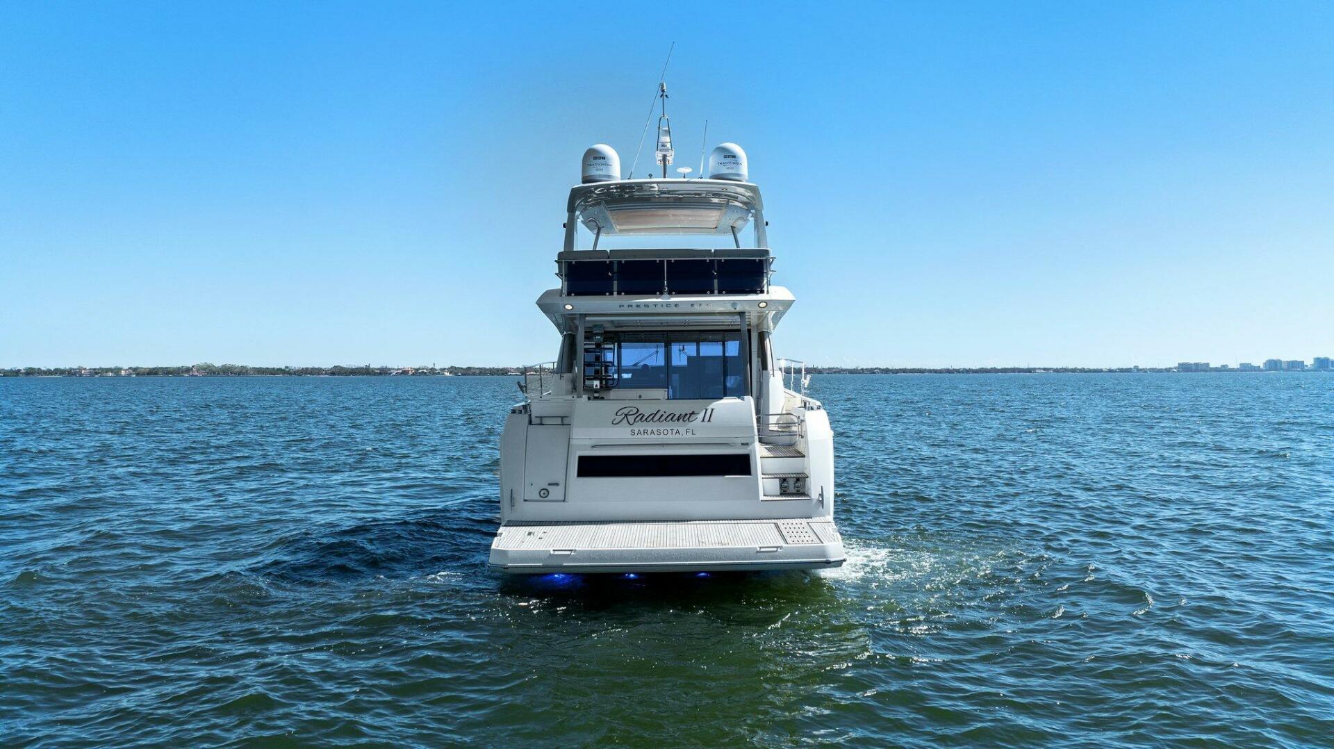 Slide: The Image of 2019 63 Prestige Flybridge - Radiant - 4769496