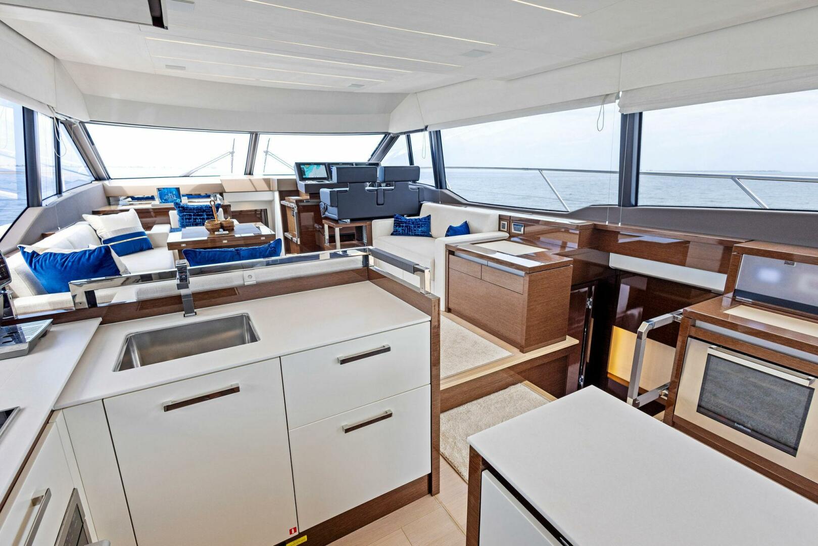 Slide: The Image of 2020 63 Prestige Flybridge - One and Only - Salon Overview - 4567831