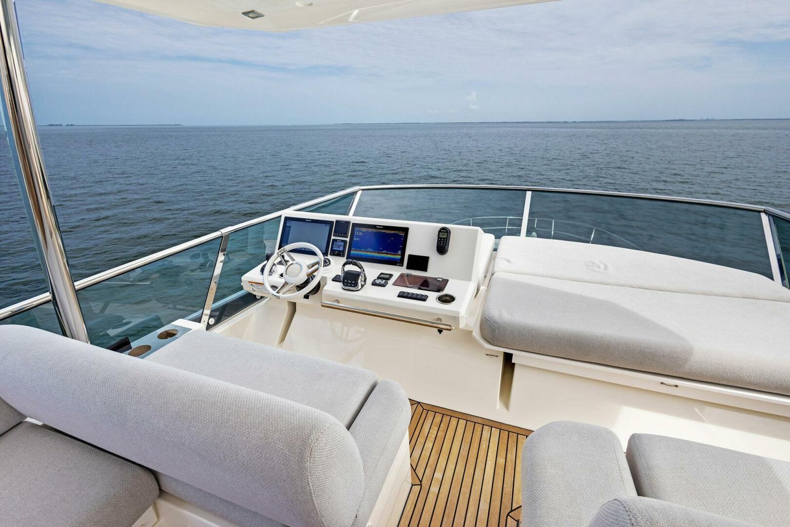 Slide: The Image of 2020 63 Prestige Flybridge - One and Only - Flybridge - 4567896