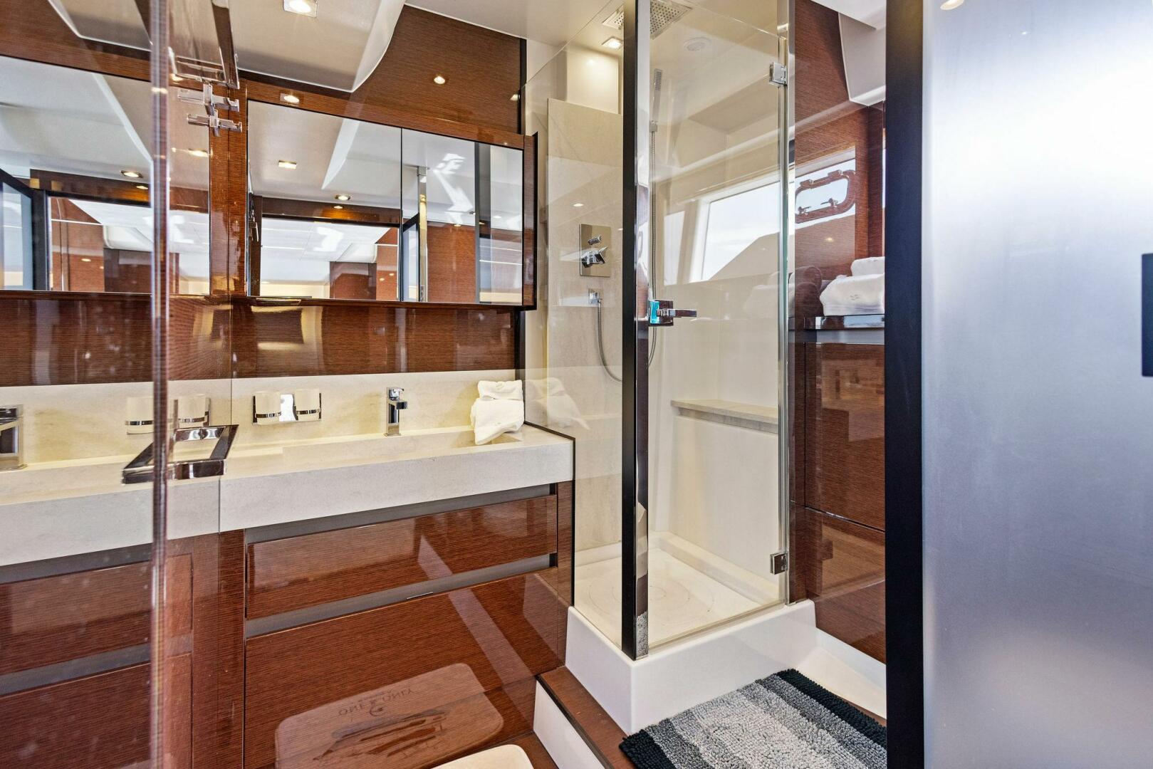 Slide: The Image of 2020 63 Prestige Flybridge - One and Only - Head - 4567854