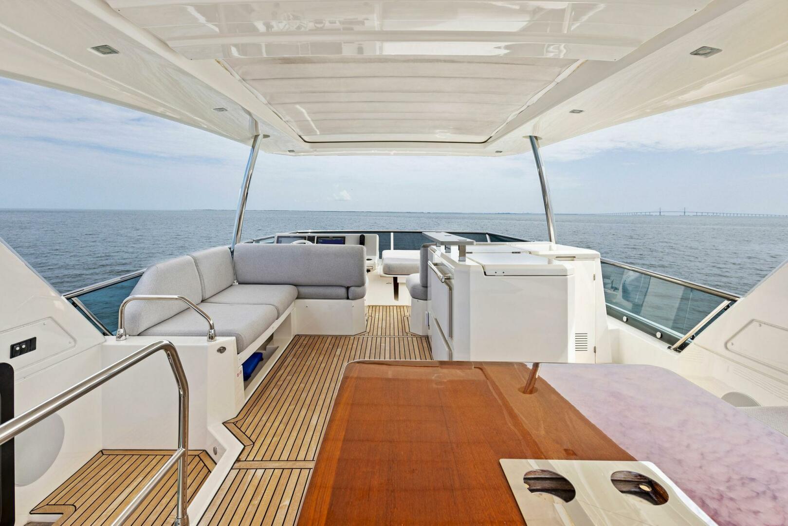 Slide: The Image of 2020 63 Prestige Flybridge - One and Only - Flybridge - 4567892