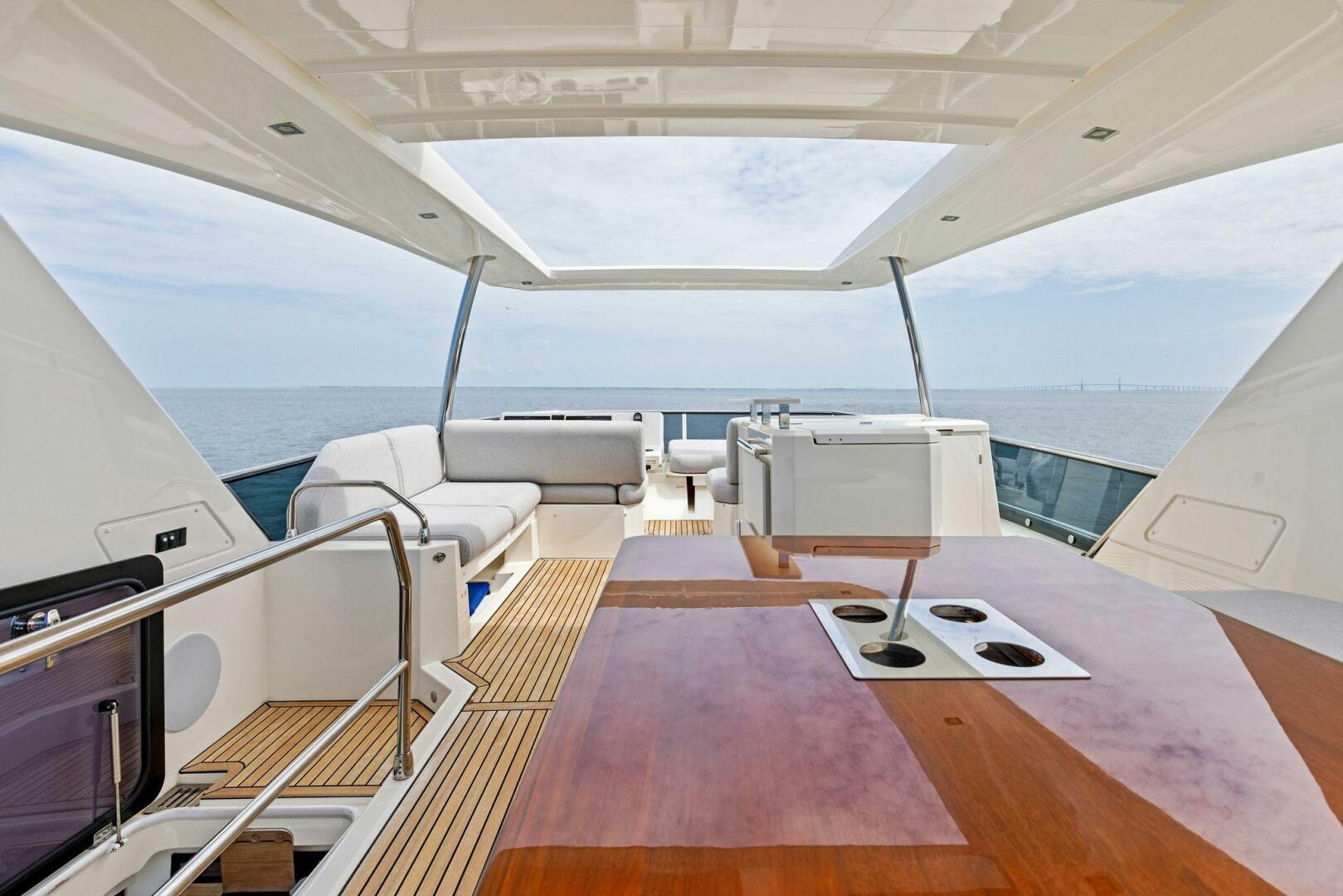 Slide: The Image of 2020 63 Prestige Flybridge - One and Only - Flybridge - 4567900