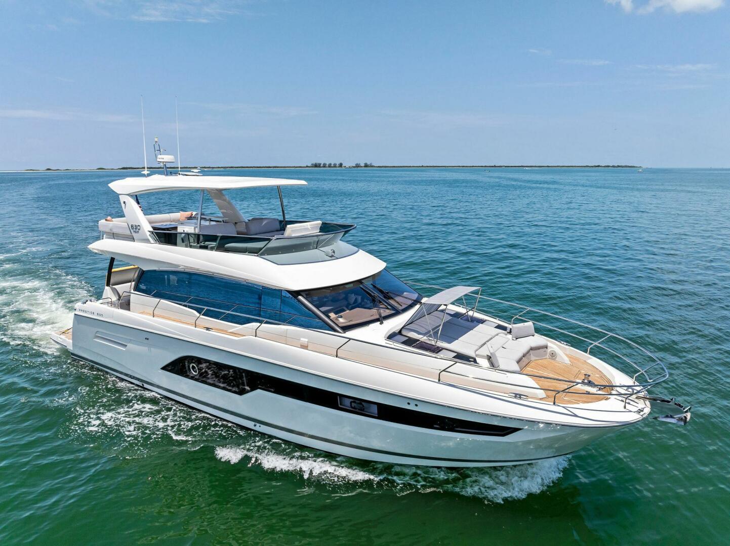 Slide: The Image of 2020 63 Prestige Flybridge - One and Only - Profile - 4567864