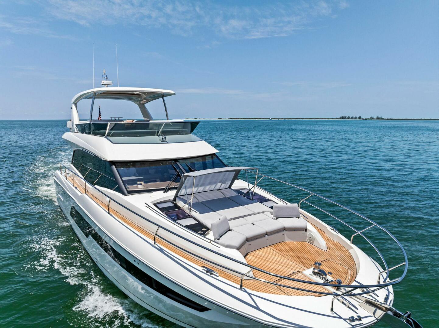 Slide: The Image of 2020 63 Prestige Flybridge - One and Only - Profile - 4567865