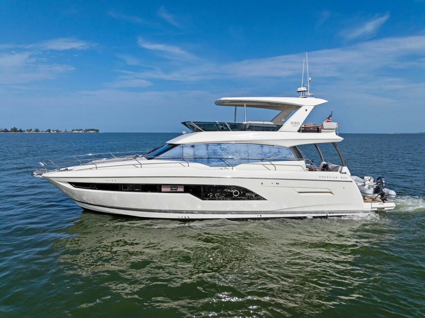 Slide: The Image of 2020 63 Prestige Flybridge - One and Only - Profile - 4567872