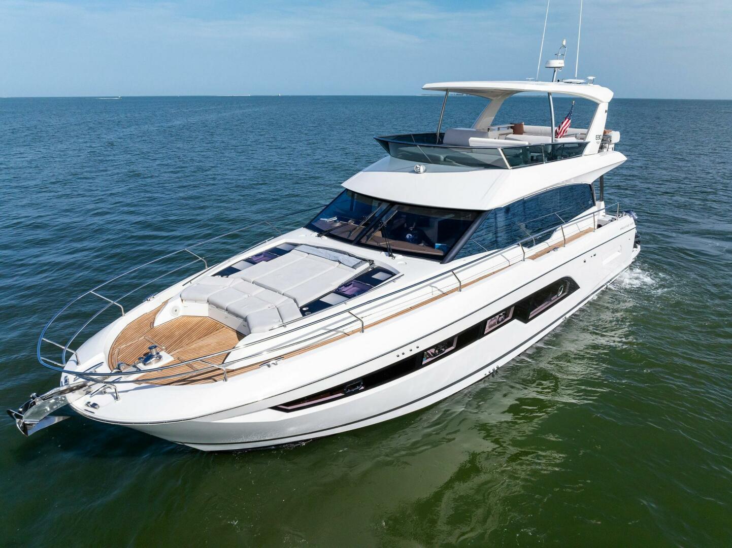 Slide: The Image of 2020 63 Prestige Flybridge - One and Only - Profile - 4567875