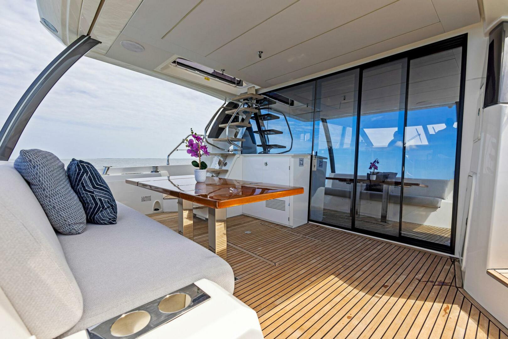 Slide: The Image of 2020 63 Prestige Flybridge - One and Only - Cockpit - 4567790