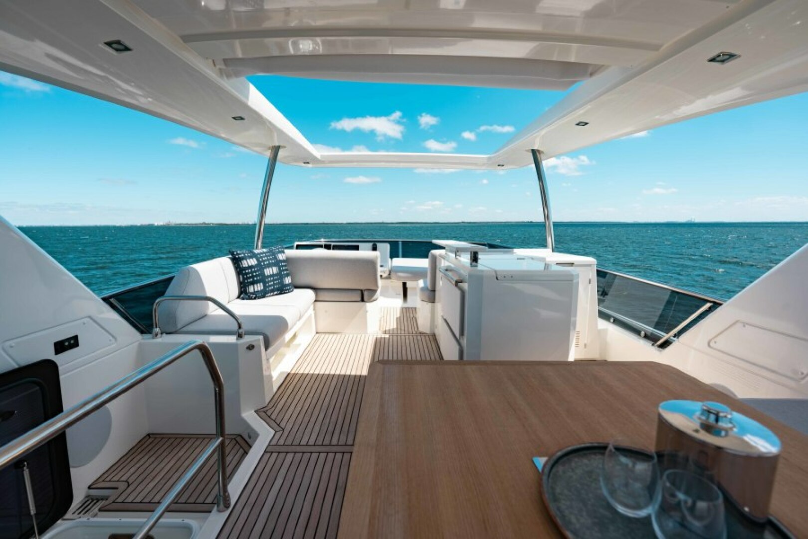 Slide: The Image of 2021 63 Prestige Yacht Flybridge - Flybridge - 4334633